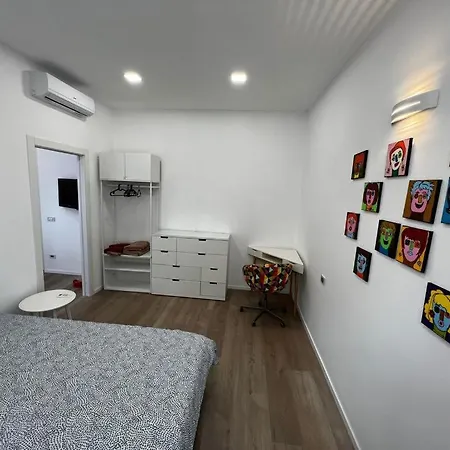 Apartment Apartament Design & Comfort In Centro Genoa