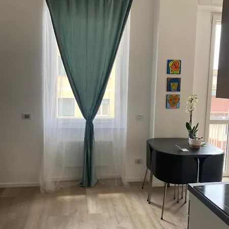 Apartment Apartament Design & Comfort In Centro Genoa