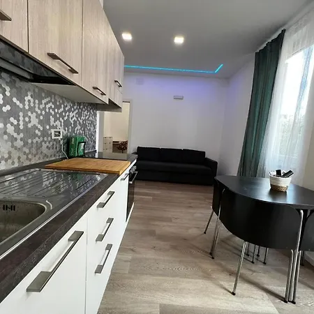 Apartament Design & Comfort In Centro Appartement