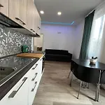 Apartament Design & Comfort In Centro شقة